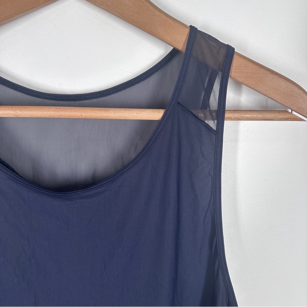 Lululemon Navy Blue Sculpt II Tank Top Size 8/10 Lightweight Mesh - Picture 2 of 6
